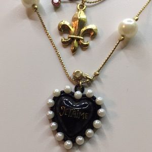 Betsy’s Johnson necklace